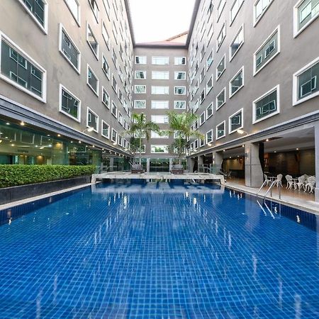Ease Jomtien Hotel Экстерьер фото