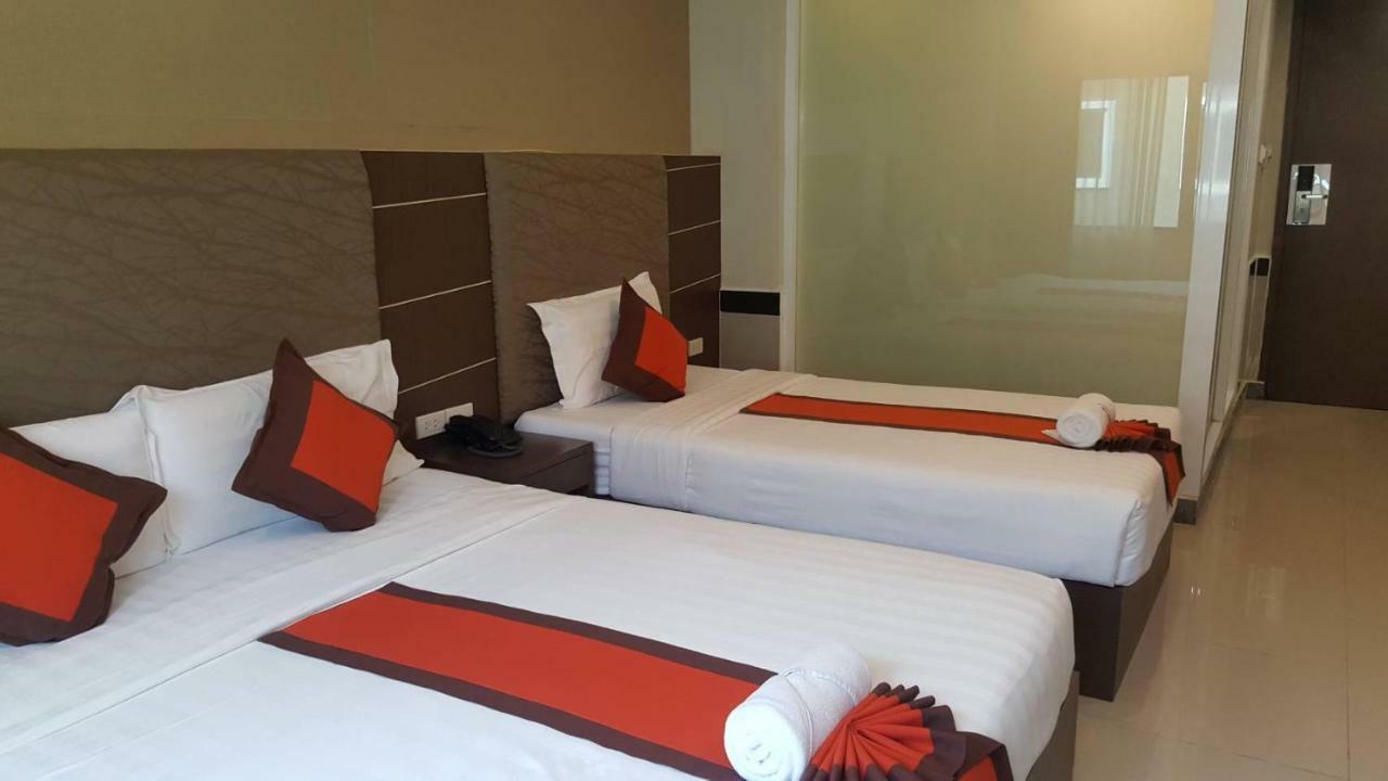 Ease Jomtien Hotel Экстерьер фото